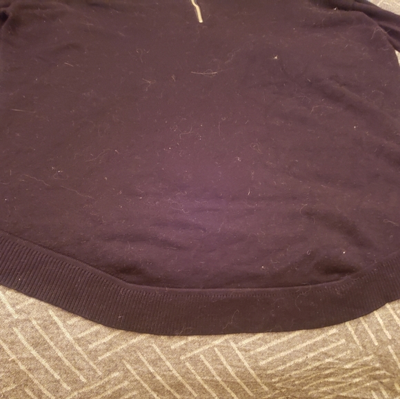 Cable and Gauge lightweight black sweater, size L - Picture 4 of 5